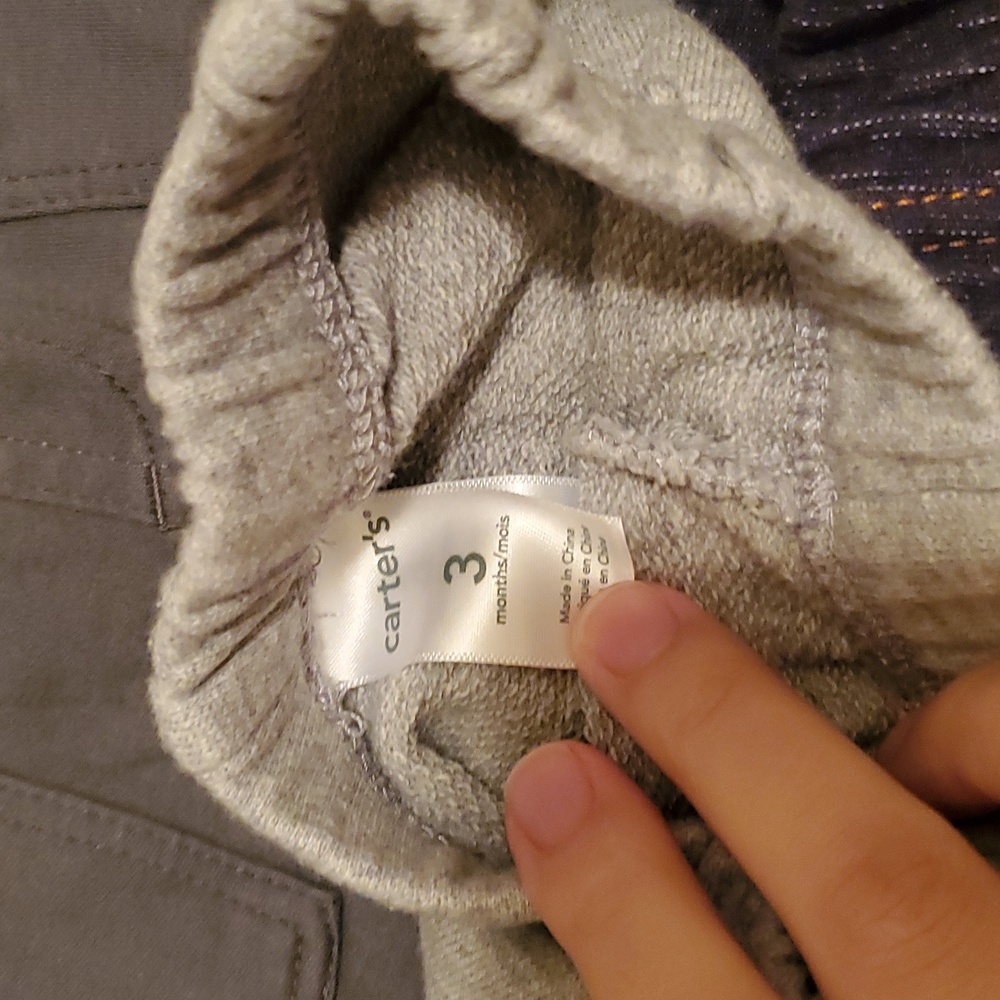 Carter's baby pants - Picture 3 of 3